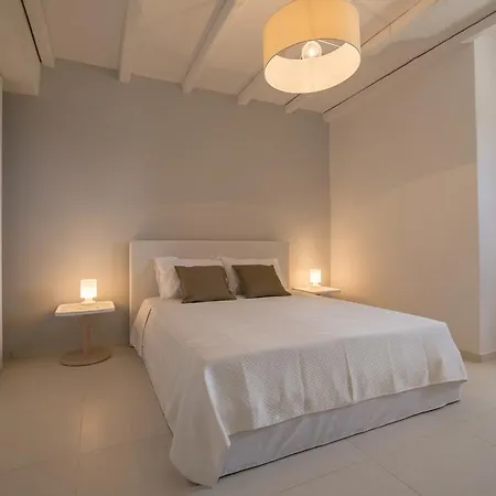 Stonehouse Sea View Villas Kardhiani