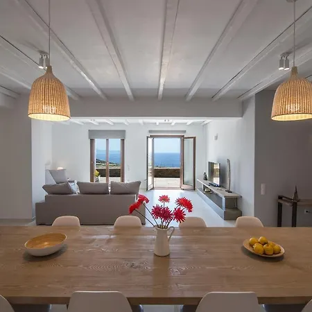 Prázdninový dům Stonehouse Sea View Villas Kardhianí